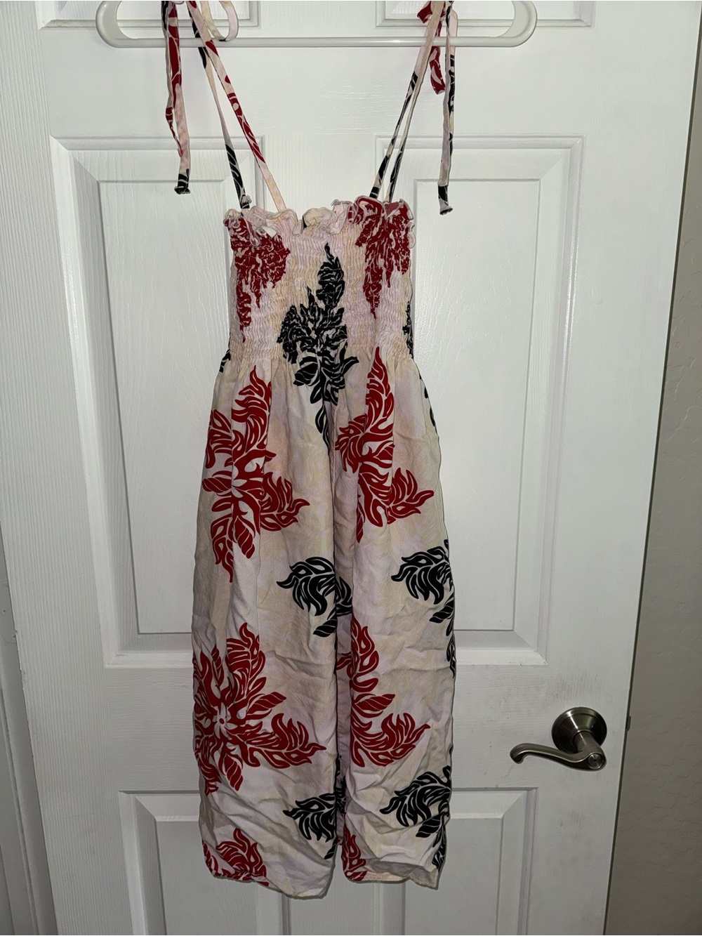Island Aloha Wear Hawaii Smocked Sundress Size XS/S Tribal Floral Tie Strap - Picture 5 of 5